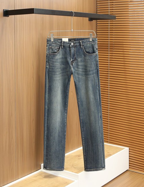 Loro Piana Premium Denim with Exquisite Details and Leather Logo