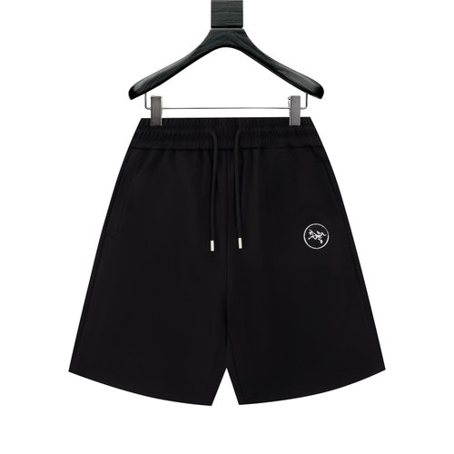 ArcTeryx Classic Casual Sports Shorts with Soft Material