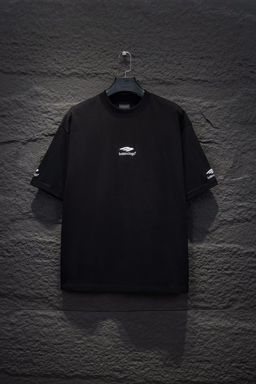 Balenciaga Ski Embroidery Short Sleeve T-shirt in Oversized Style