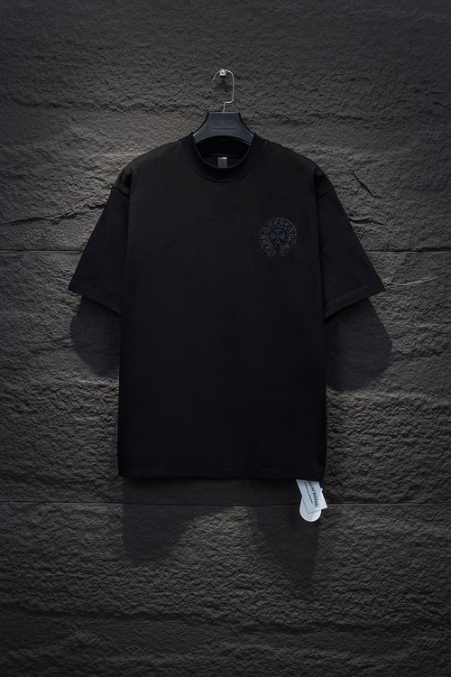 Chrome Hearts Comfortable Embroidered T-shirt in Classic Colors (White or Black)