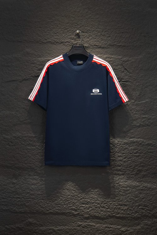 Balenciaga Hand-embroidered Short-sleeved Oversized T-shirt, Comfortable and Stylish