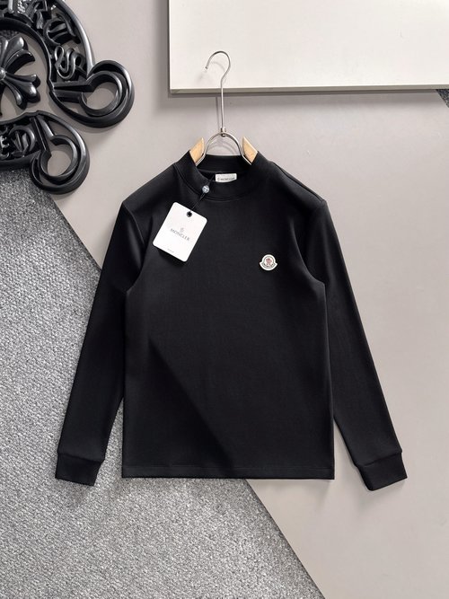 Moncler Fashionable Long-Sleeved T-Shirt for Layering