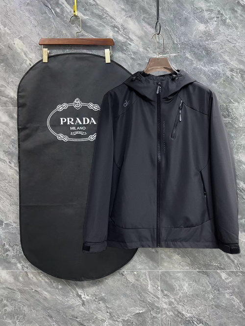 Loewe Reversible Jacket with High Comfort and Fine Details