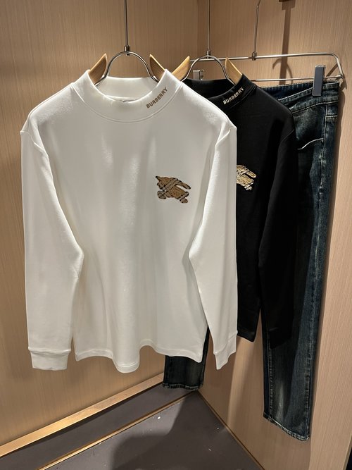 Burberry Luxurious Logo-embroidered Long-sleeve Base Layer