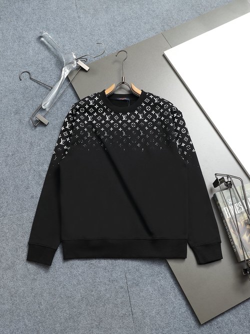 Louis Vuitton Monogram Gradient Crewneck Sweatshirt with Premium Fabric