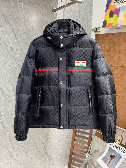 Gucci Premium Down Jacket with 90% Down and Logo