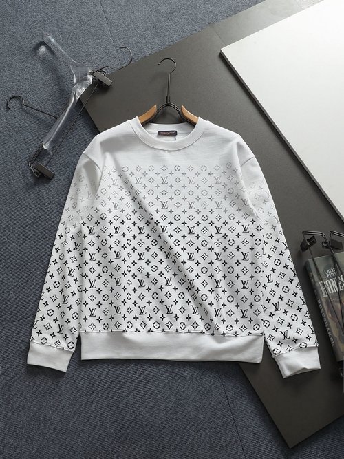 Louis Vuitton Luxury Monogram Gradient Crewneck Pullover