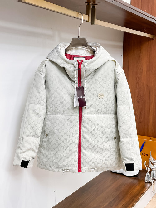 Gucci Premium Down Jacket with 90% Goose Down