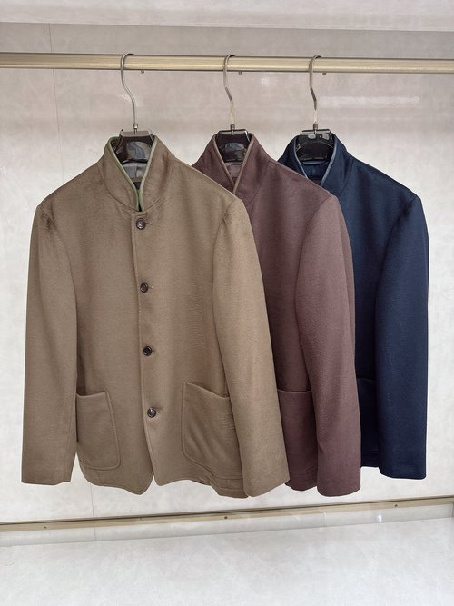 Loro Piana Minimalist Luxury Double-Layer Cashmere Garment