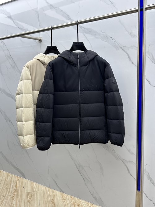 Moncler Fashionable Down Jacket, Lightweight and Warm