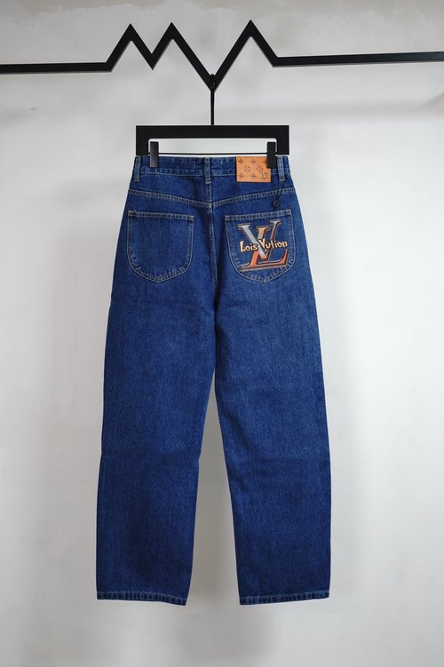 Louis Vuitton Blue Cartoon Logo Straight Jeans with Excellent Fit