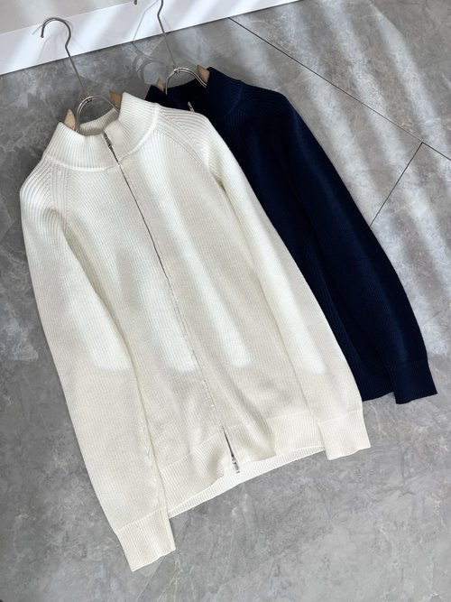 Maison Margiela Casual Well-Made Knitted Wool Sweater