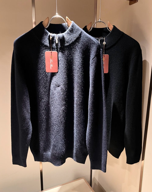 Loro Piana Comfortable Knit Cashmere Sweater with Metal Logo