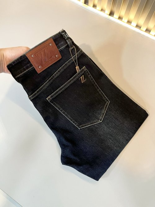 Zegna Exclusive OEM Casual Jeans for All Occasions