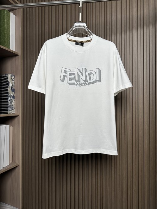 Fendi White Round Neck Short Sleeve T-Shirt with Peruvian Pima Cotton