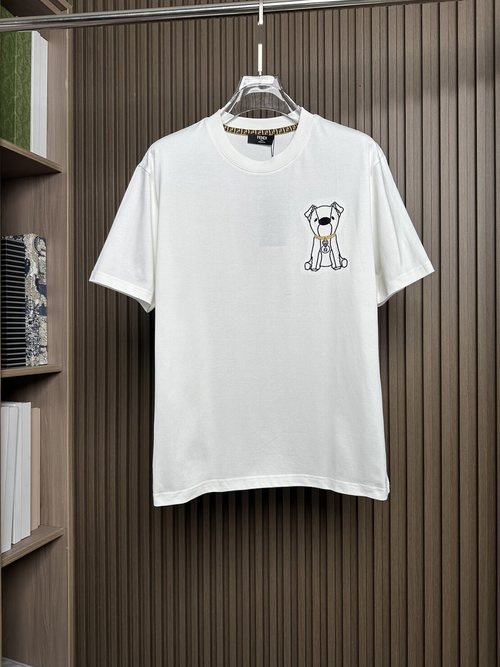 Fendi White Round Neck Short Sleeve T-Shirt Made of Peruvian Pima Cotton
