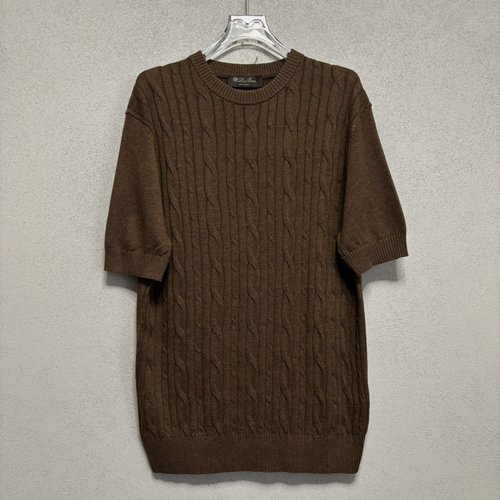 Loro Piana Vine Round-Neck Knitted Short Sleeve Shirt Resembling Stars