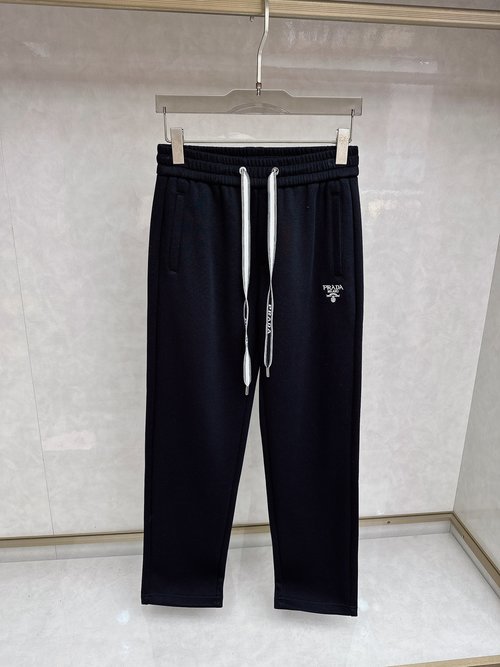 Prada Sophisticated Look Classic Logo Casual Pants (No optimization needed)