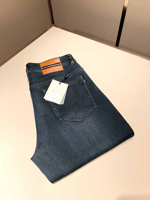 Zegna Exclusive Jeans for Business and Casual Wear