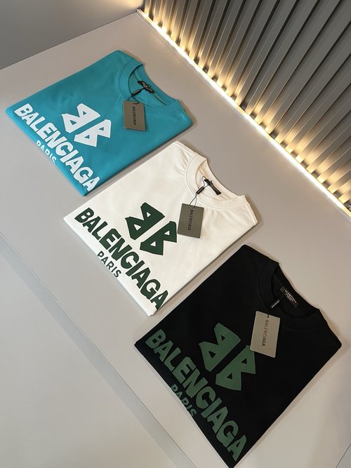 Balenciaga Unisex Short Sleeve T-Shirt with Logo Design