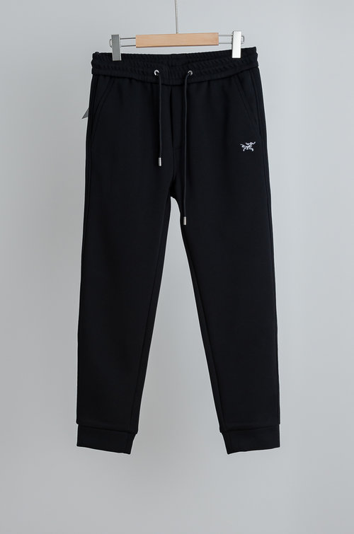 ArcTeryx Cozy Fleece-lined Relaxed-fit Sweatpants