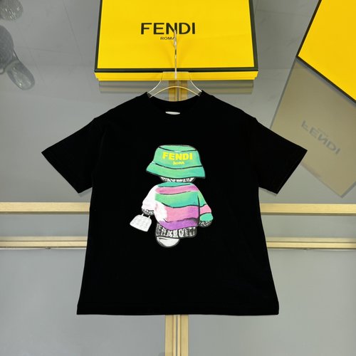 Fendi Kids Classic Graffiti Cotton T-Shirt Comfy & Stylish