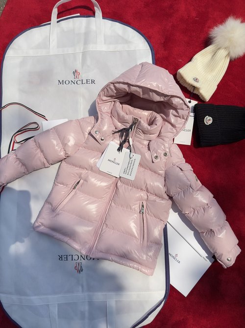 Moncler Kids Premium 90 White Goose Down Slim Coat