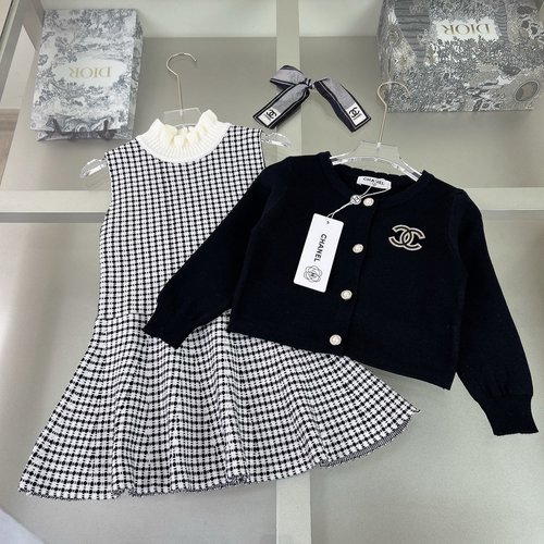 Chanel Girls High-End Set, Soft & Stylish Specific Fabric 