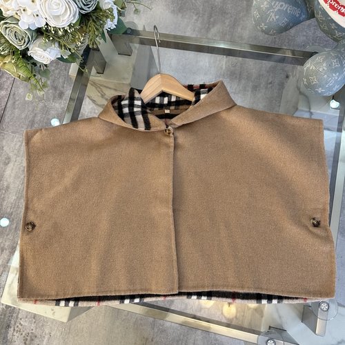Burberry Girls Double-sided Mini Check Cashmere Cape