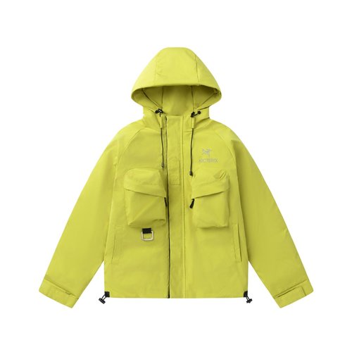 Arcteryx Kids Functional Hardshell Padded Jacket with 3D Pockets